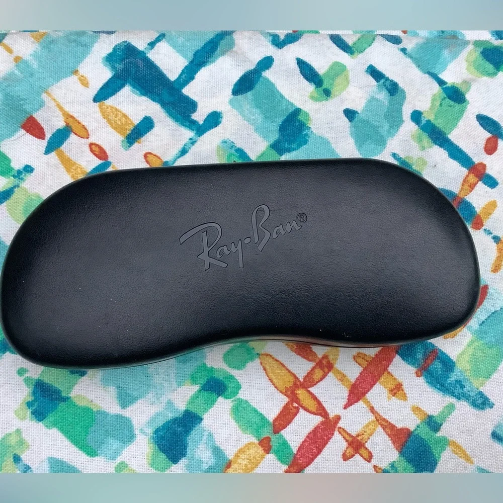 Ray-Ban Eyeglass Holder